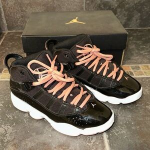 Jordan 6 Rings
Black Rust Pink (PS)  little kids